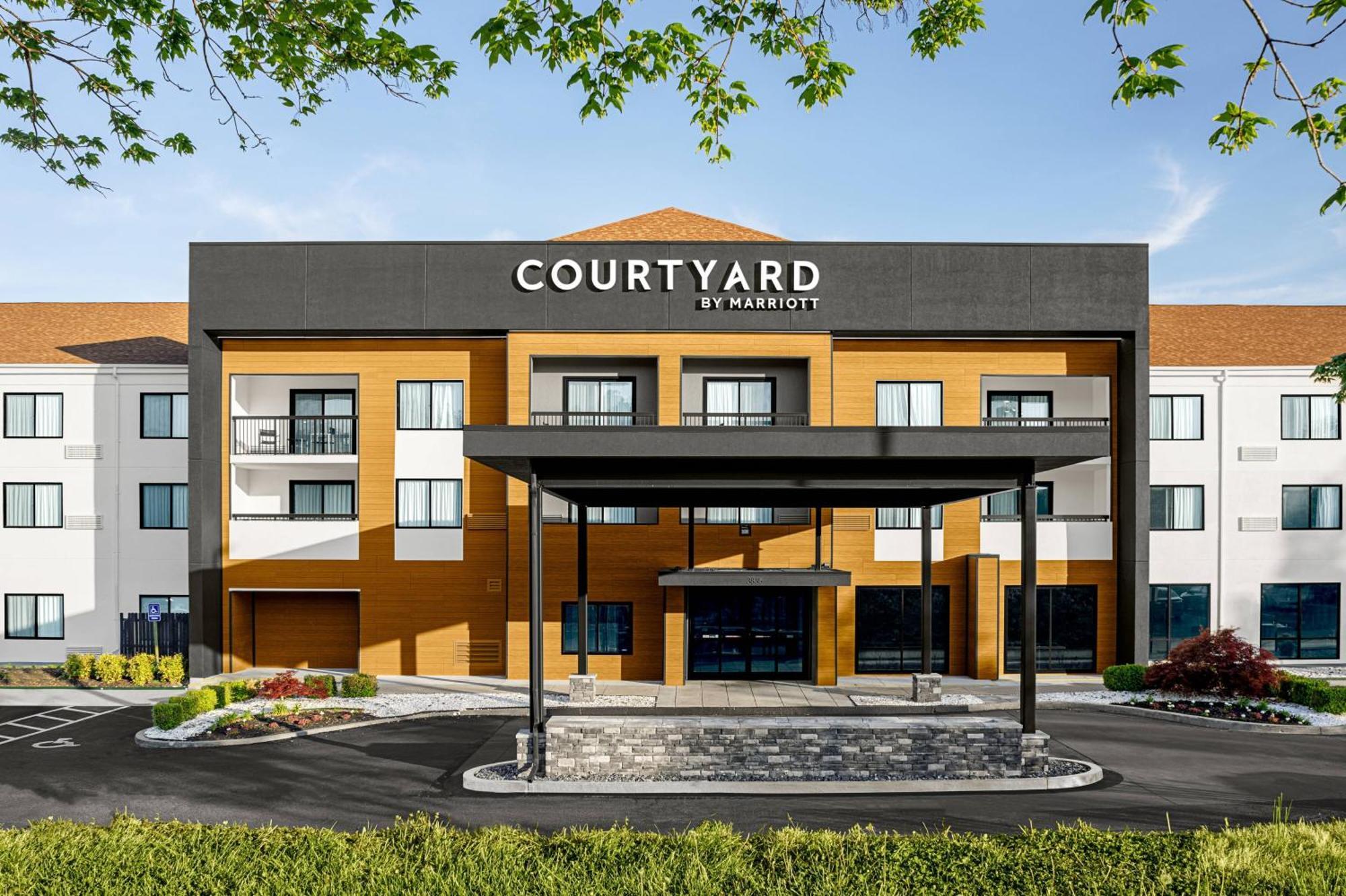 Courtyard West Paducah