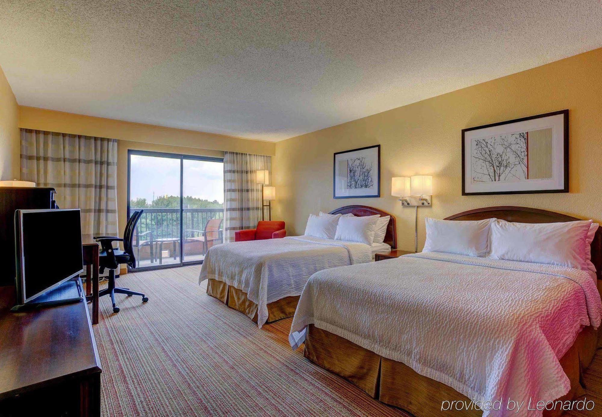Courtyard West Paducah